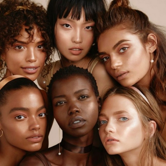 Meet your Posher, Ingenue Cosmetics Boutique - Picture 2 of 6